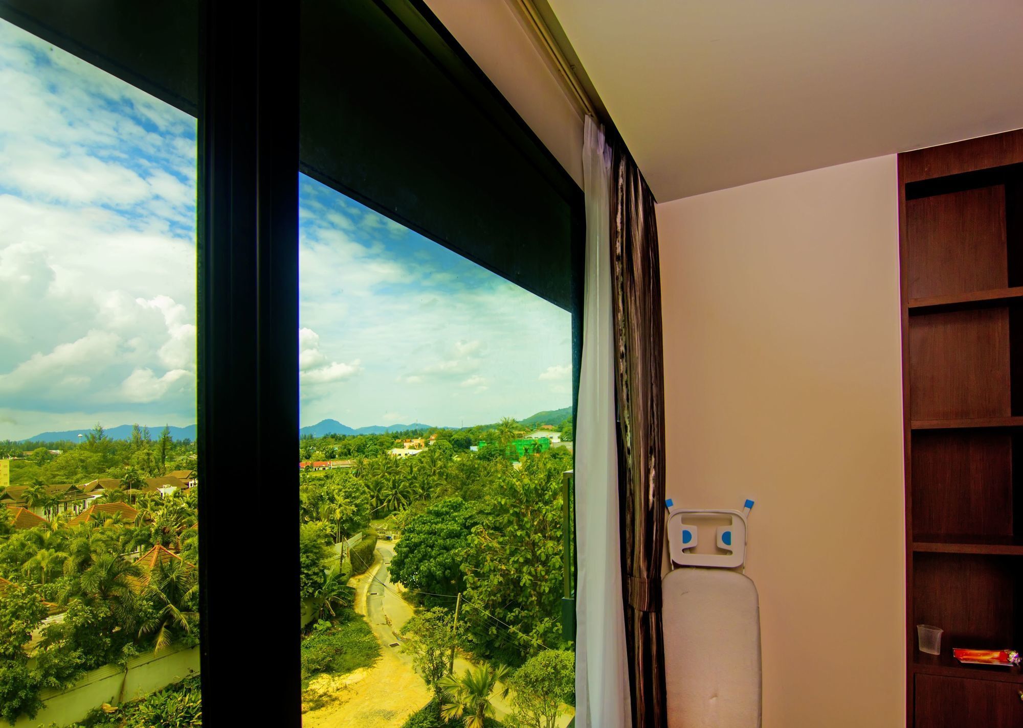 The Aristo By Holy Cow 201 Apartment Phuket Exterior foto