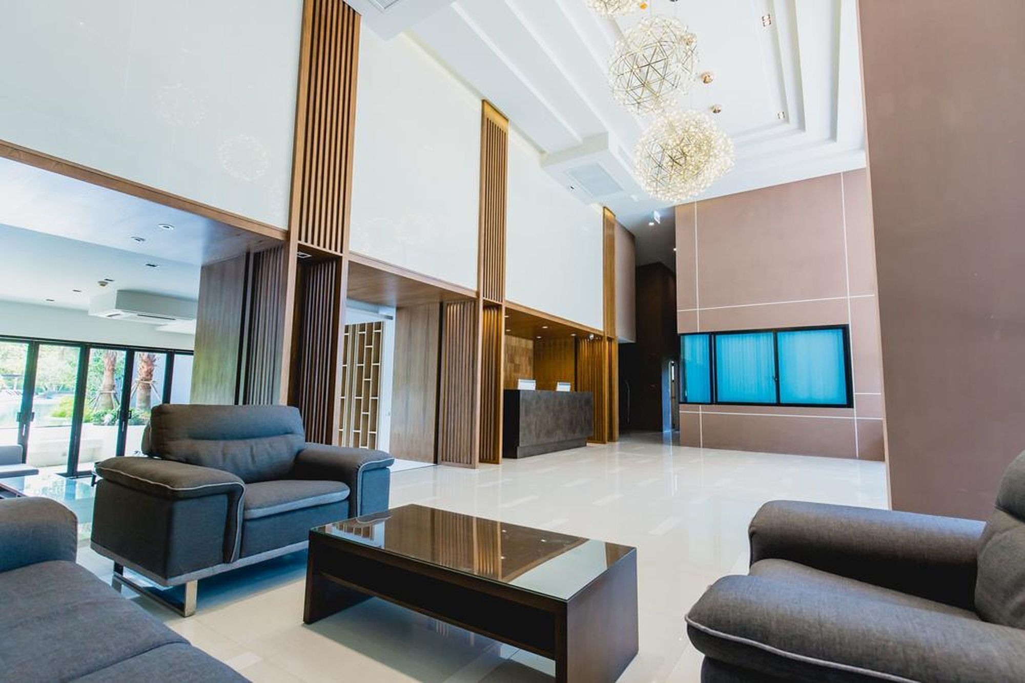 The Aristo By Holy Cow 201 Apartment Phuket Exterior foto